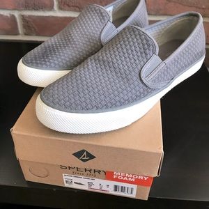 Sperry slip-on sneaker